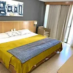 Flat Barra Com Piscina - 19072
